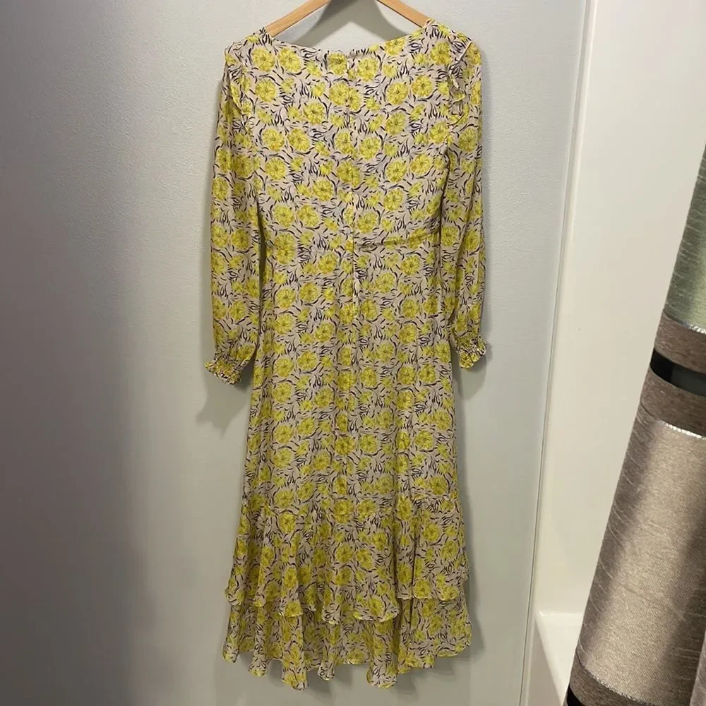 Intermix woman’s yellow flower long sleeve dress - Picture 7 of 11